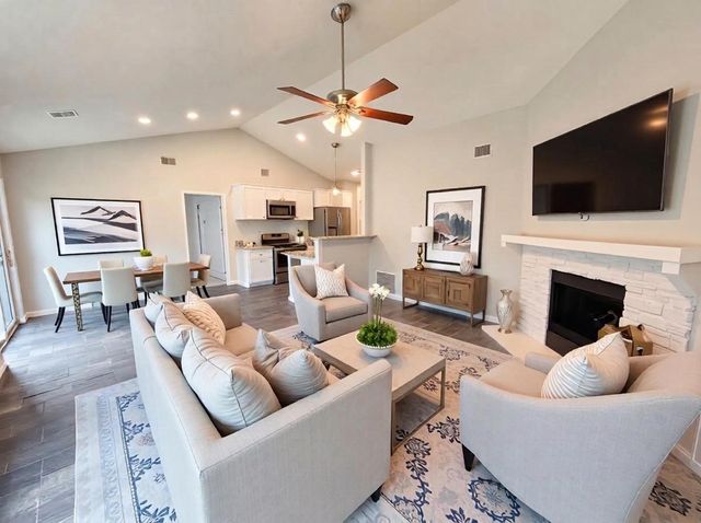 308 Teakwood Lane, Lewisville, TX 75067