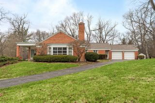 262 E Foster Place, Lake Forest, IL 60045