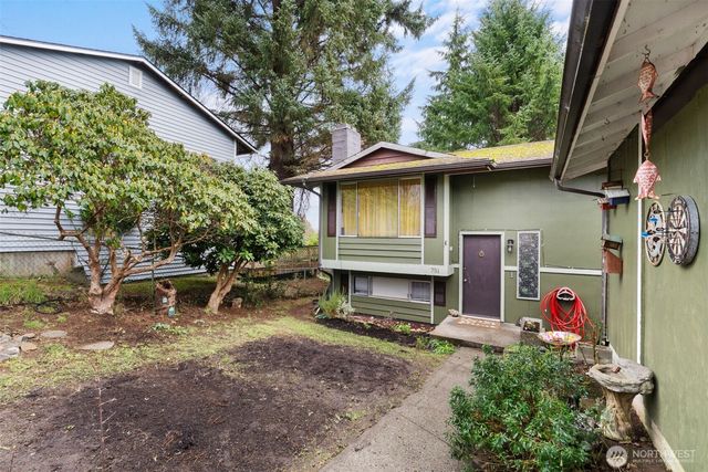 751 Peters Street, Raymond, WA 98577