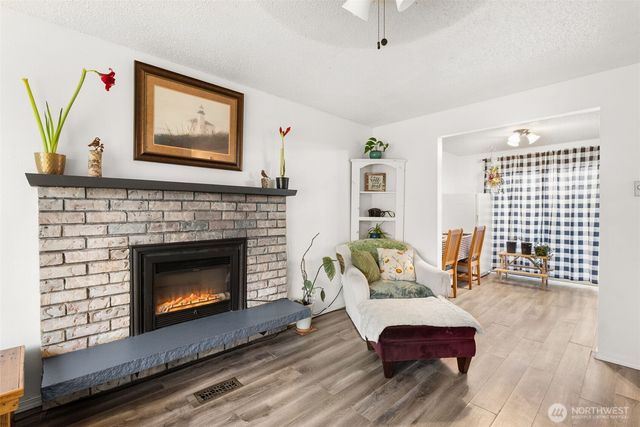 751 Peters Street, Raymond, WA 98577