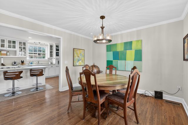 515 Brentlawn Dr, Nashville, TN 37220