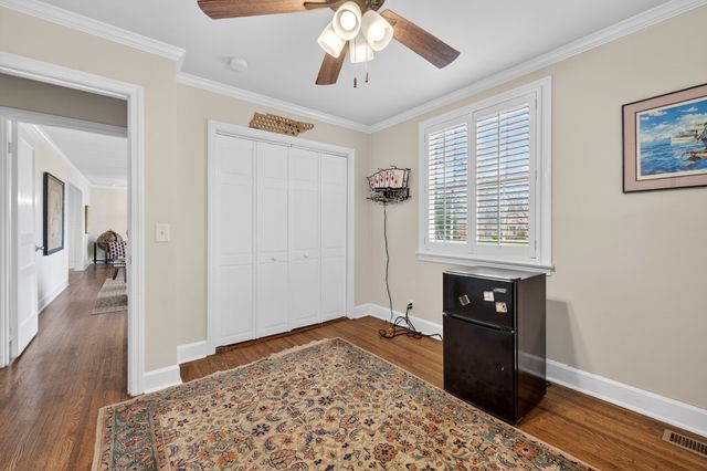 515 Brentlawn Dr, Nashville, TN 37220