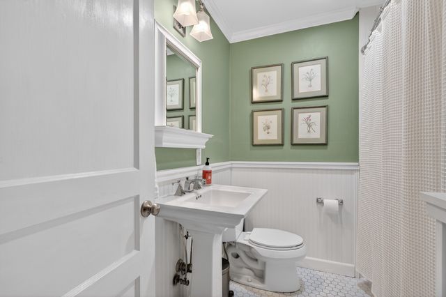 515 Brentlawn Dr, Nashville, TN 37220