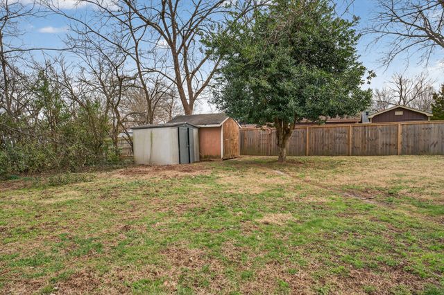 515 Brentlawn Dr, Nashville, TN 37220