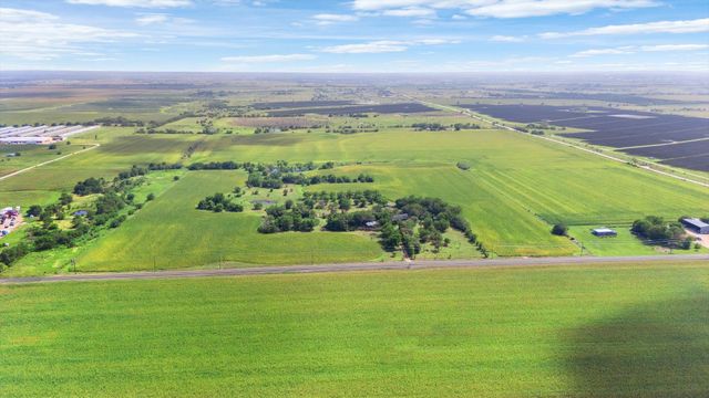 14201 Lund Carlson RD, Coupland, TX 78615