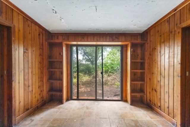 14201 Lund Carlson RD, Coupland, TX 78615