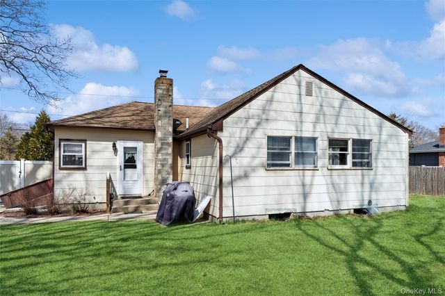 42 Pinetop Drive, Shirley, NY 11967