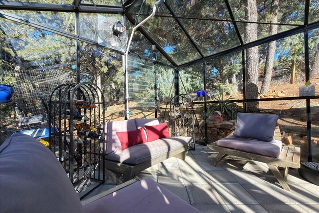 2160 Paseo Iglesias NE, Santa Fe, NM 87501