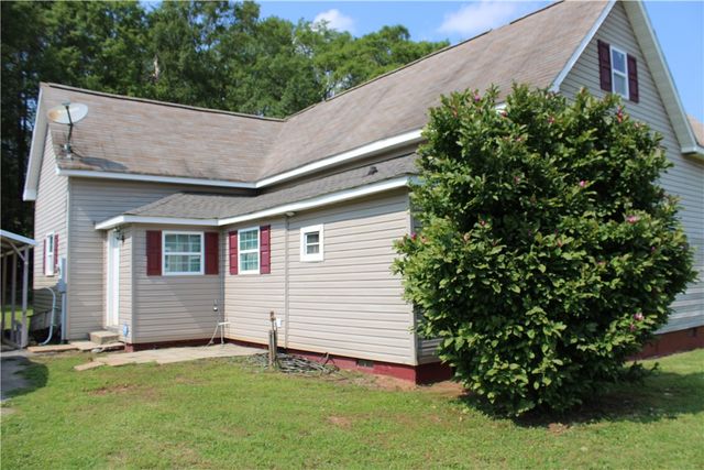 295 Dorn Street, Westminster, SC 29693