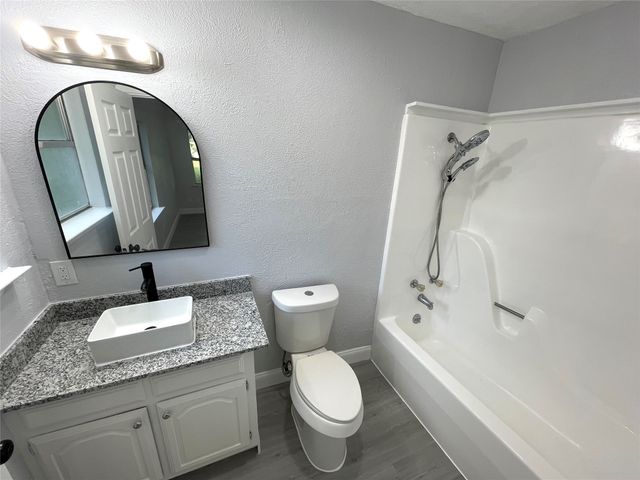 5146 Fm 879, Palmer, TX 75152