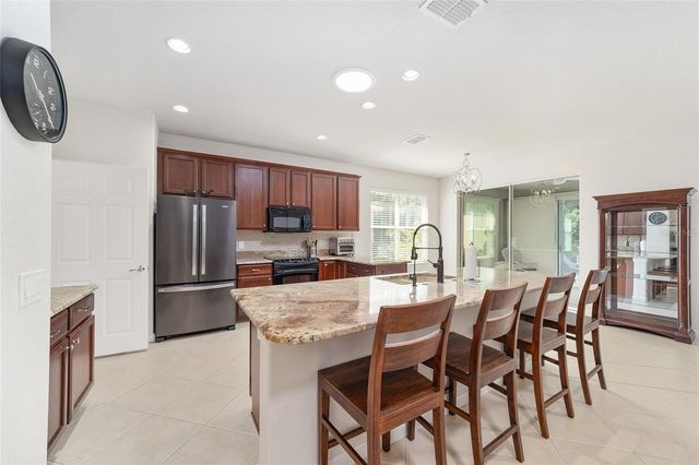 9395 SW 66TH LOOP, Ocala, FL 34481
