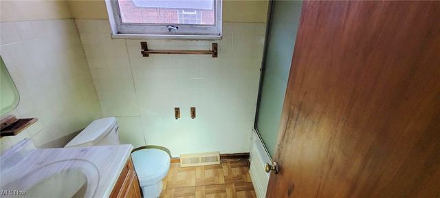 3540 W 98th Street, Cleveland, OH 44102