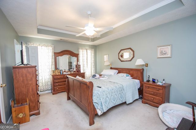 115 Oakview Trace, Fayetteville, GA 30215