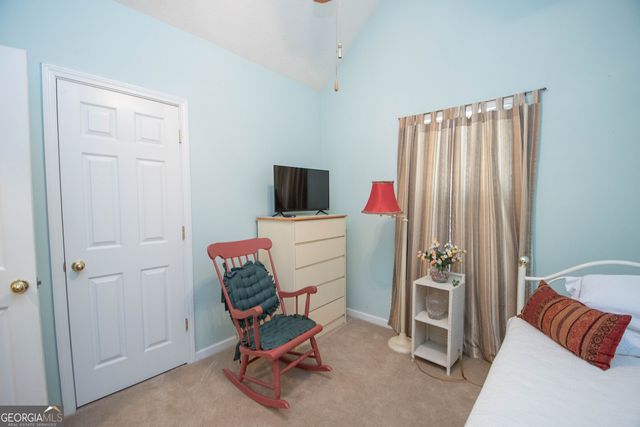 115 Oakview Trace, Fayetteville, GA 30215