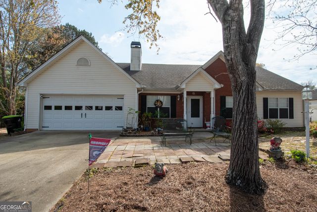 115 Oakview Trace, Fayetteville, GA 30215