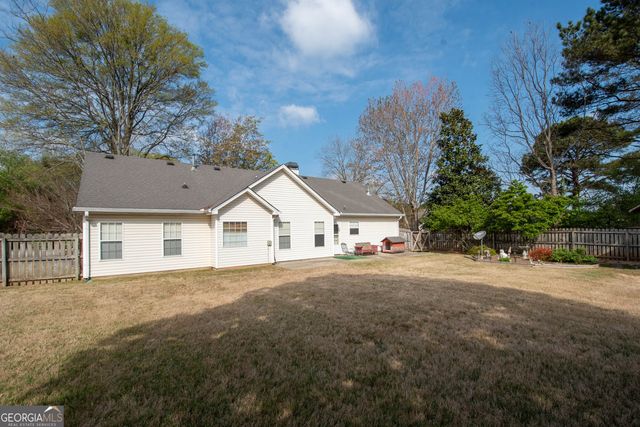 115 Oakview Trace, Fayetteville, GA 30215