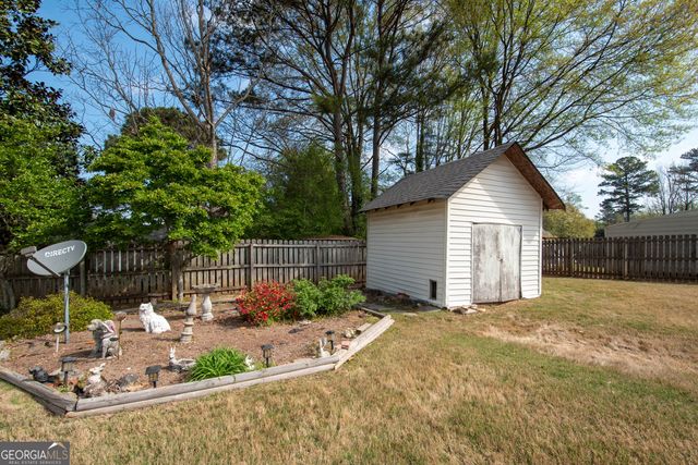 115 Oakview Trace, Fayetteville, GA 30215