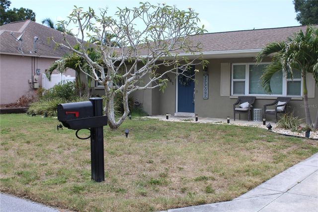 10541 86TH AVENUE, Seminole, FL 33772