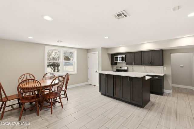 89 Maxim Road, Howell, NJ 07731