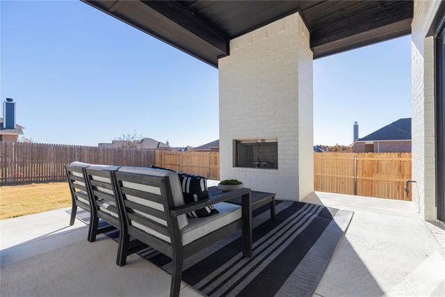 3232 Poppey Lane, Edmond, OK 73012