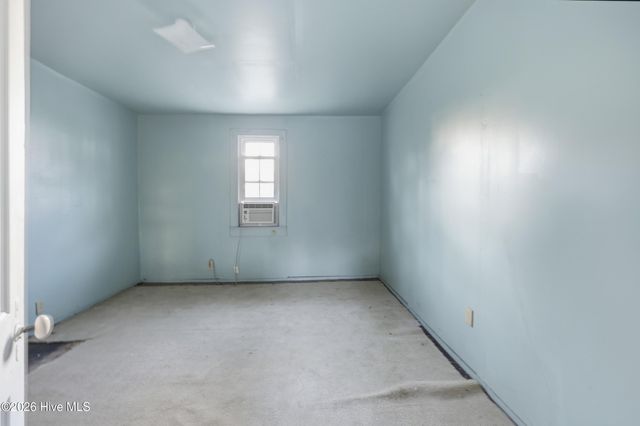 307 Dobbs Street, Hertford, NC 27944