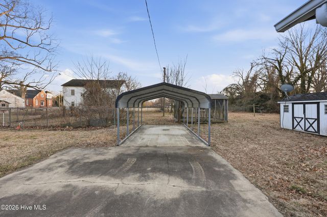 307 Dobbs Street, Hertford, NC 27944