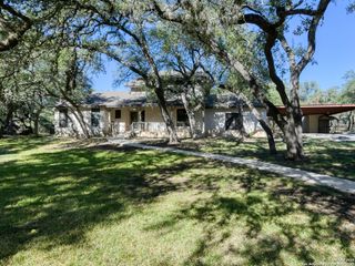 7743 Mountain Trail, Boerne, TX 78015