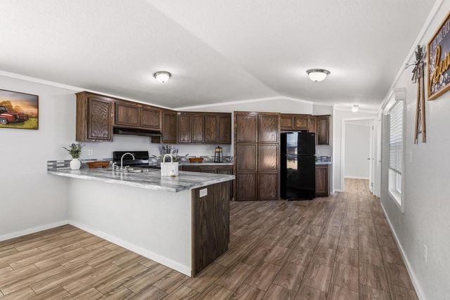 3979 Roland Road, Whitesboro, TX 76273