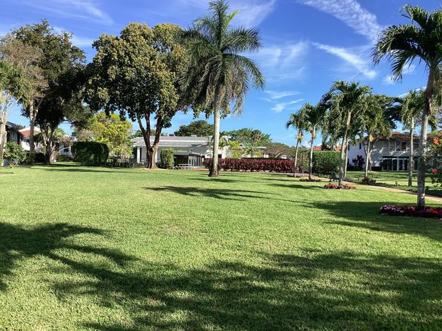 14701 Cumberland Drive 2080, Delray Beach, FL 33446