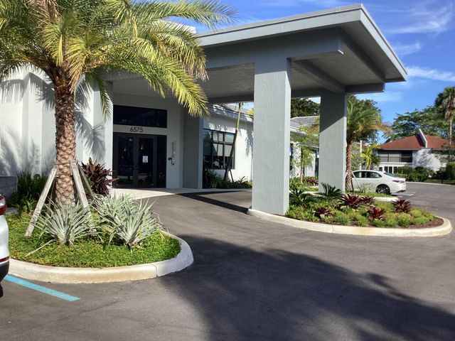 14701 Cumberland Drive 2080, Delray Beach, FL 33446