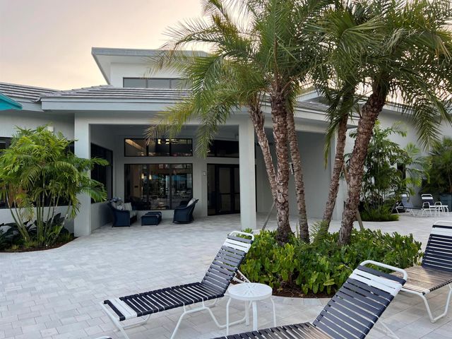 14701 Cumberland Drive 2080, Delray Beach, FL 33446