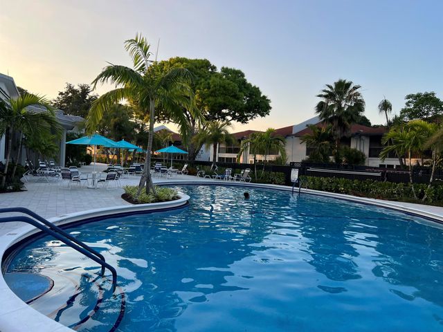 14701 Cumberland Drive 2080, Delray Beach, FL 33446