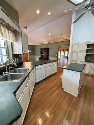 1815 SE 89TH LANE, Ocala, FL 34480