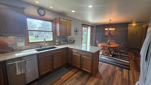 118 Columbine LANE, Sheboygan Falls, WI 53085