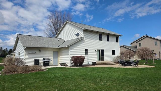 118 Columbine LANE, Sheboygan Falls, WI 53085