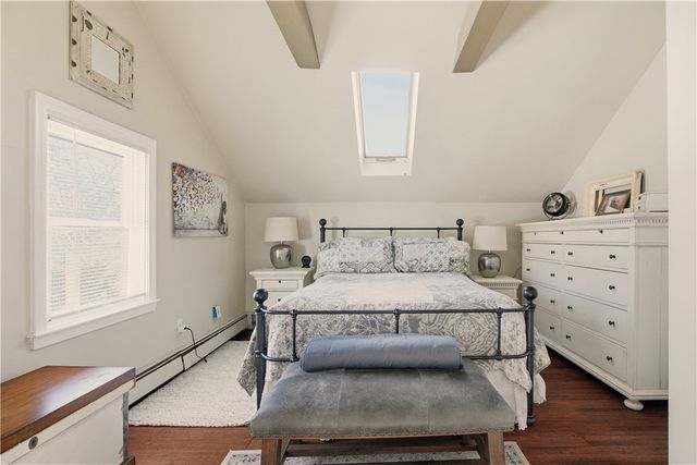 181 Center Avenue, Middletown, RI 02842