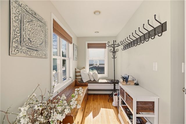 181 Center Avenue, Middletown, RI 02842