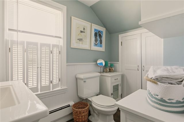 181 Center Avenue, Middletown, RI 02842