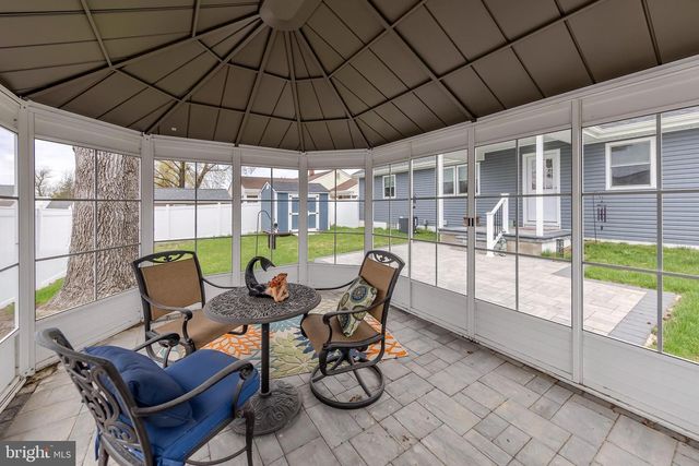 318 E 3RD STREET, Florence, NJ 08518