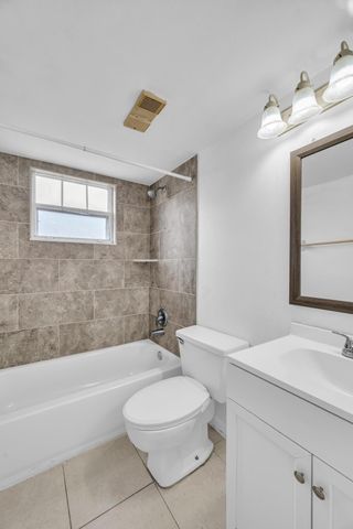 1552 SE Royal Green Cir Apt O103, Port St Lucie, FL 34952