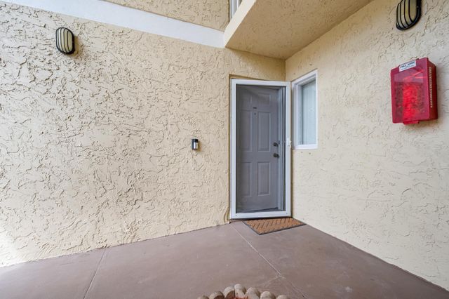 1552 SE Royal Green Cir Apt O103, Port St Lucie, FL 34952