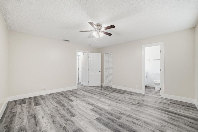 7903 SW 9th Street, North Lauderdale, FL 33068