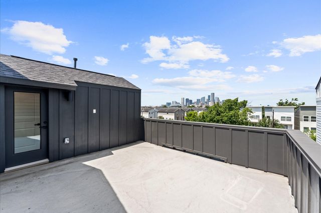 3209 Baer Street B, Houston, TX 77020