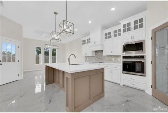 3007 S Livingston Street, Edinburg, TX 78542
