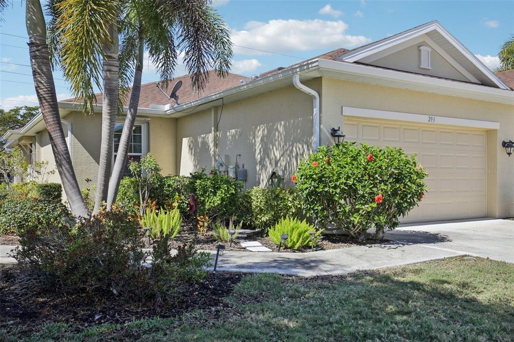 Image 3 of property listing at 293 CAPULET DRIVE, Venice, FL 34292