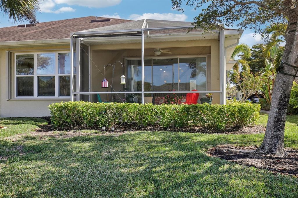 Image 32 of property listing at 293 CAPULET DRIVE, Venice, FL 34292