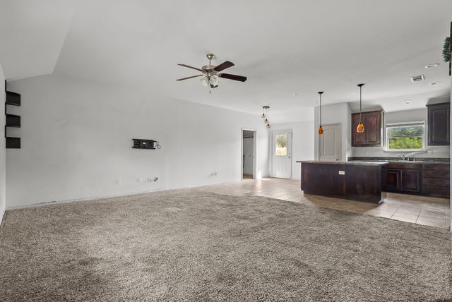 506 Brazos Hills Drive, Weatherford, TX 76087