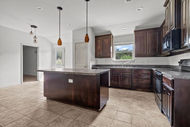 506 Brazos Hills Drive, Weatherford, TX 76087