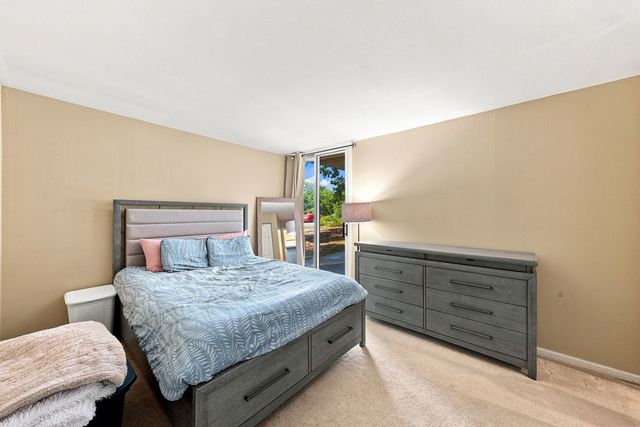 5950 Oakwood Drive 1C, Lisle, IL 60532