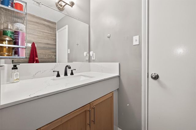 5930 Arncliffe Drive, Houston, TX 77088